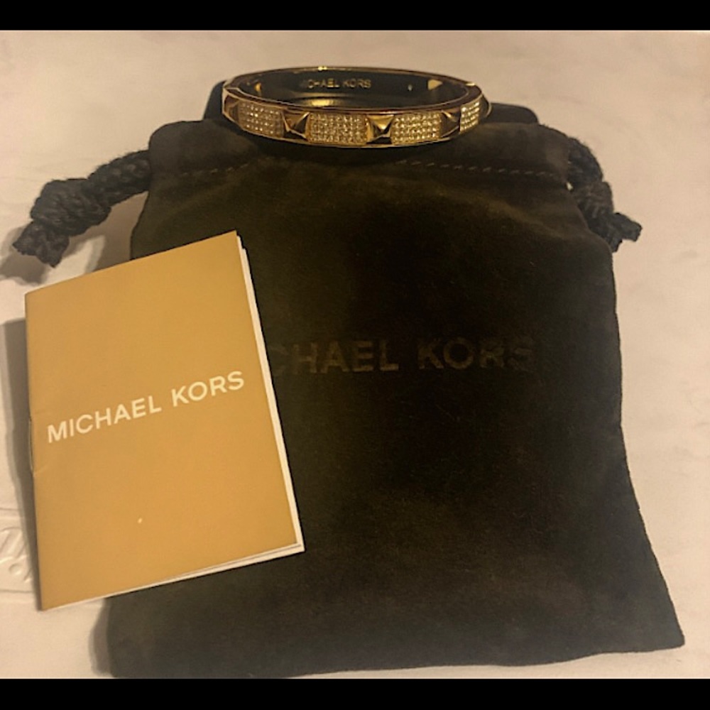 Michael Kors MKJ3822710 Pyramid Yellow Gold Tone Crystals Pave Bracelet